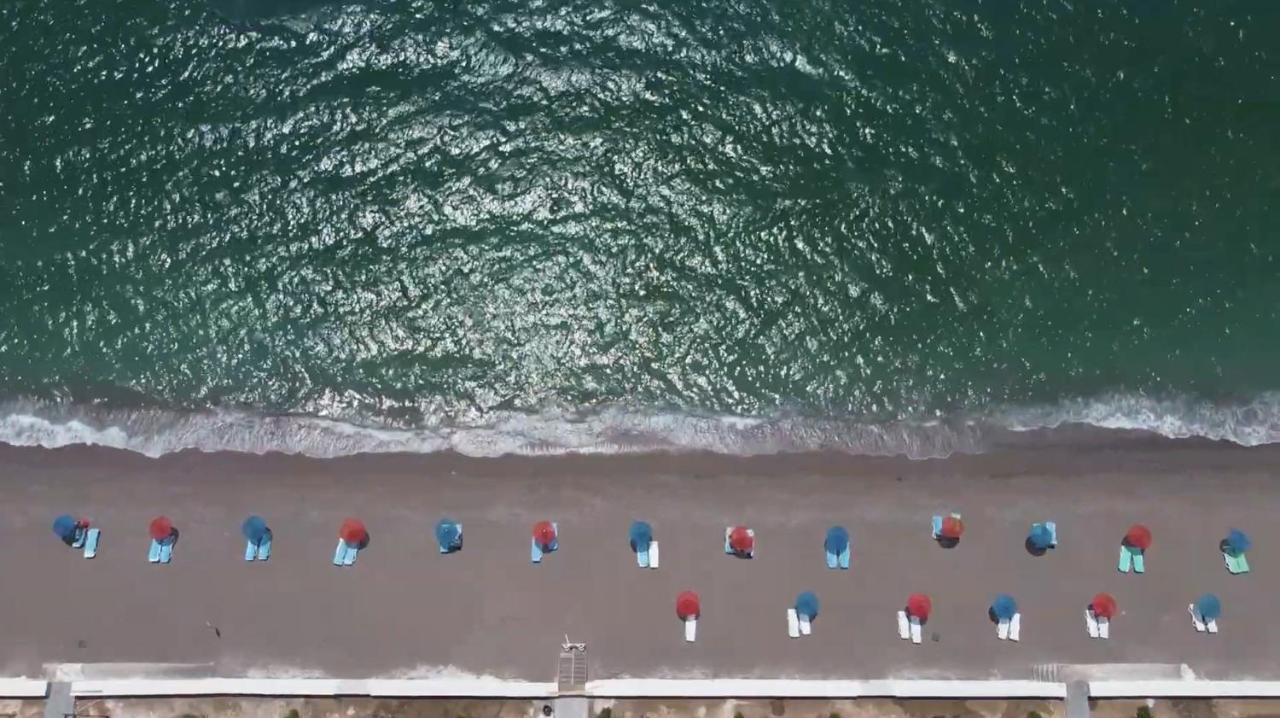 Yas Calis Beach Villa Fethiye Eksteriør bilde
