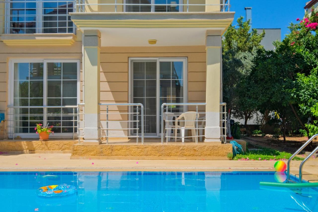 Yas Calis Beach Villa Fethiye Eksteriør bilde