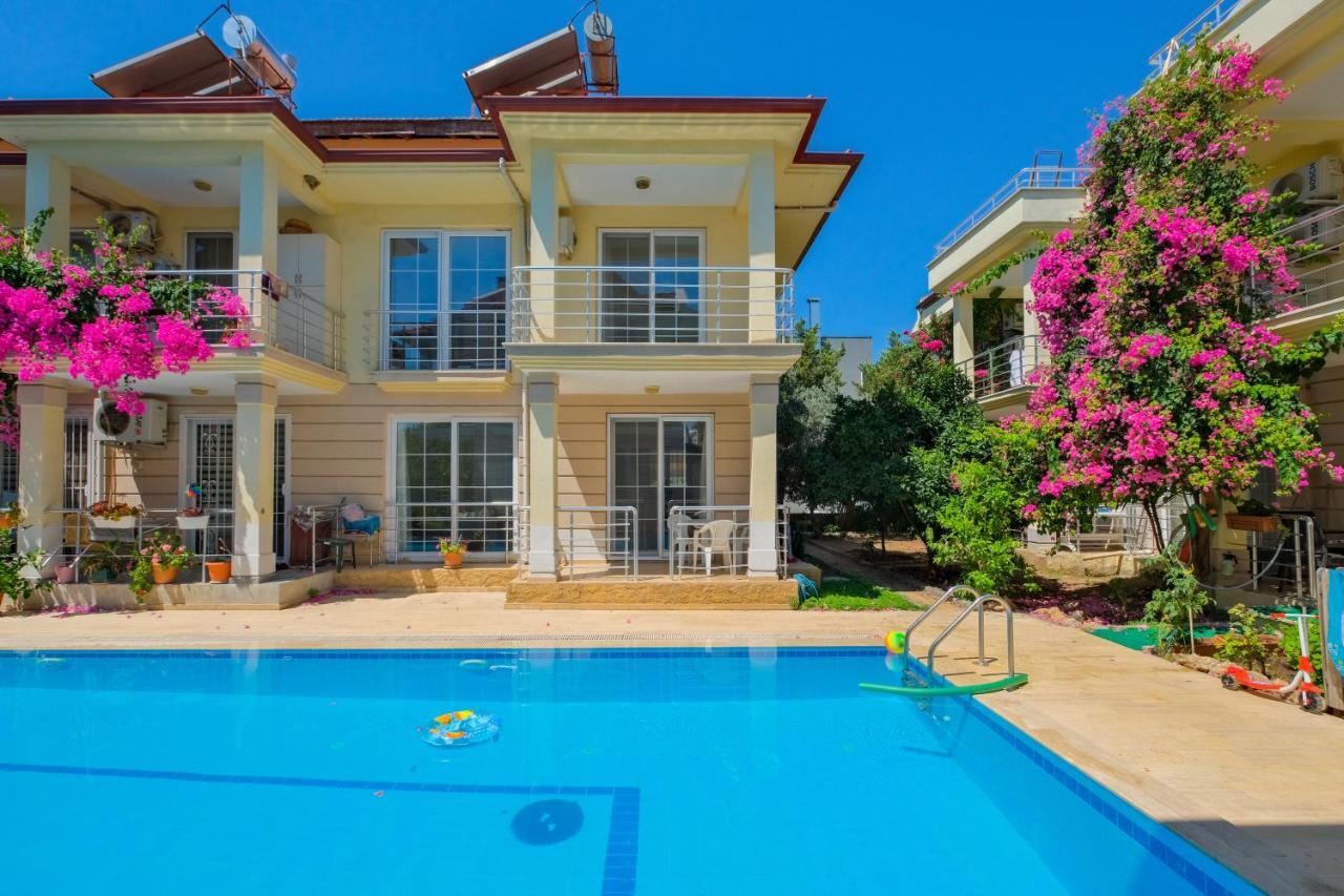 Yas Calis Beach Villa Fethiye Eksteriør bilde