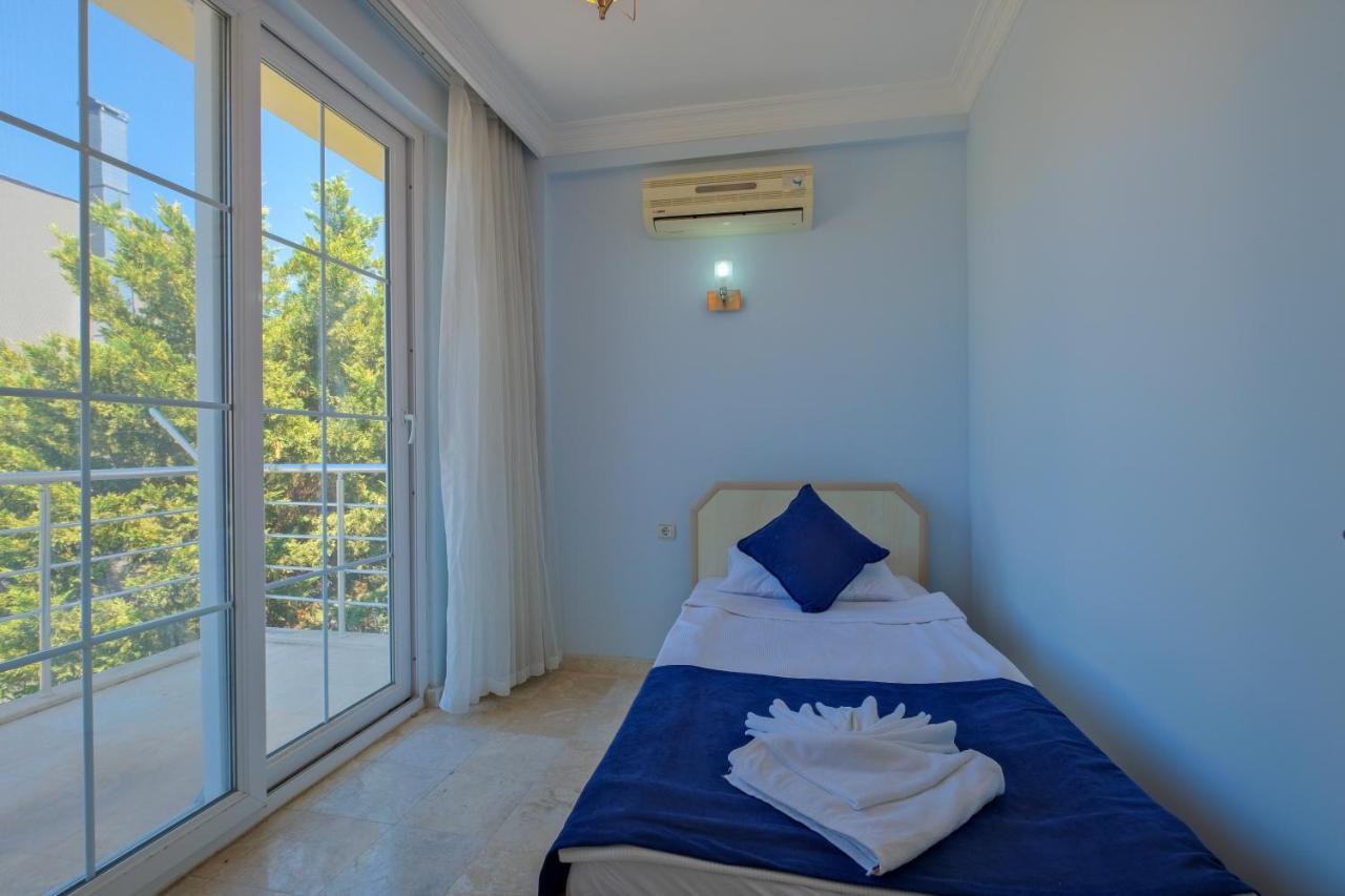Yas Calis Beach Villa Fethiye Eksteriør bilde