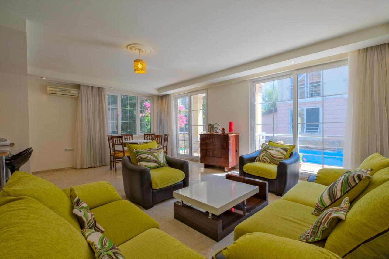 Yas Calis Beach Villa Fethiye Eksteriør bilde